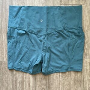 Athleta SALUTATION STASH HIGH RISE 5 SHORT